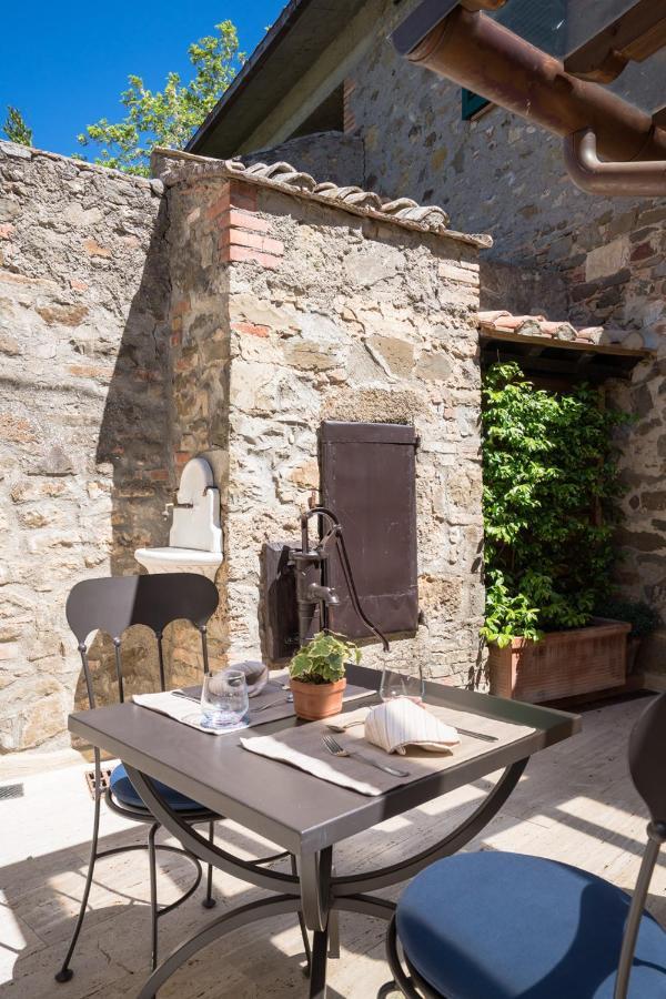 Dimora Delle Muse Bed & Breakfast Montalcino Exterior photo